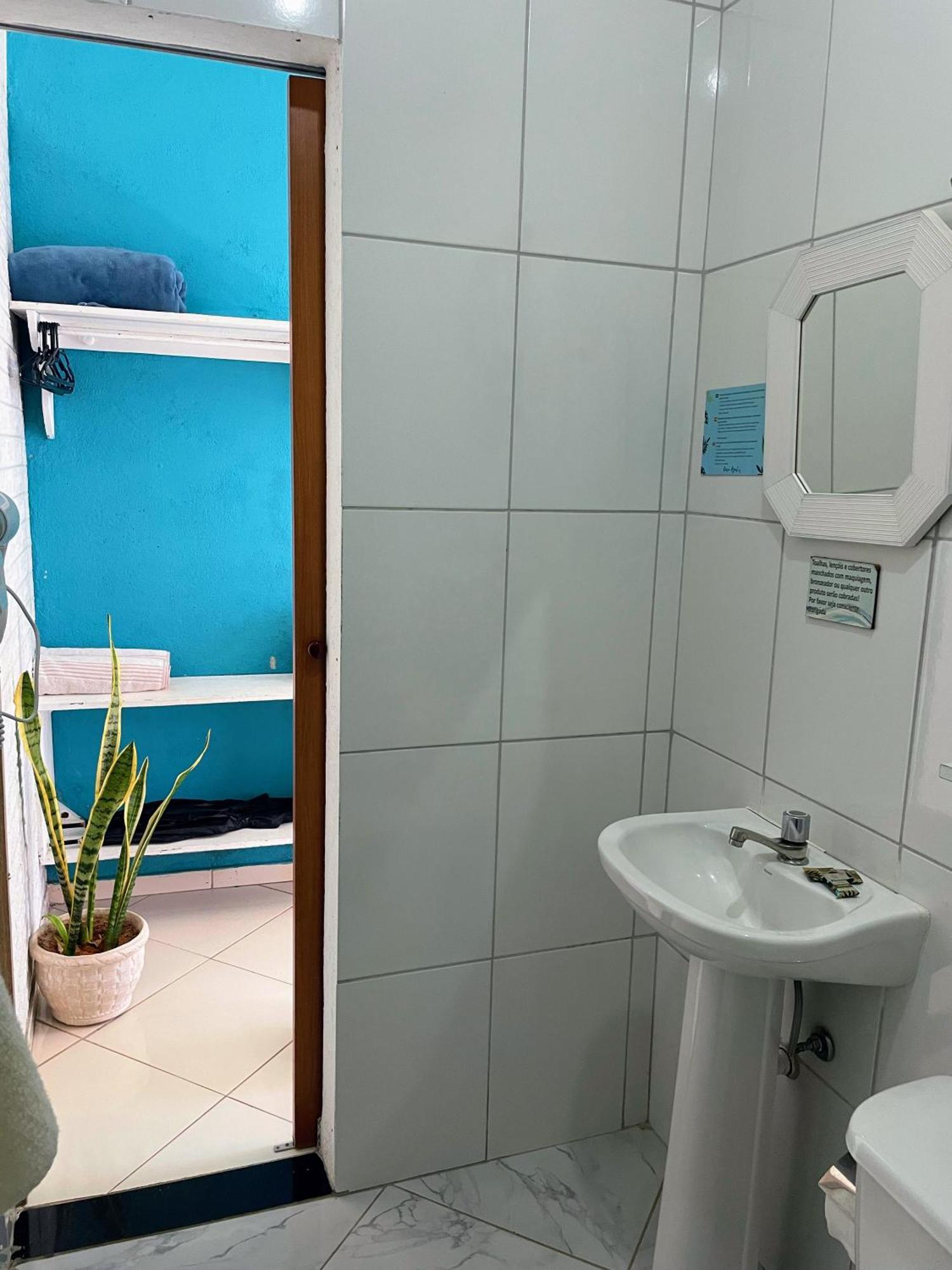 Suites Casa Azul-Vila Do Abraao- Conforto, Limpeza, Otima Localizacao Экстерьер фото